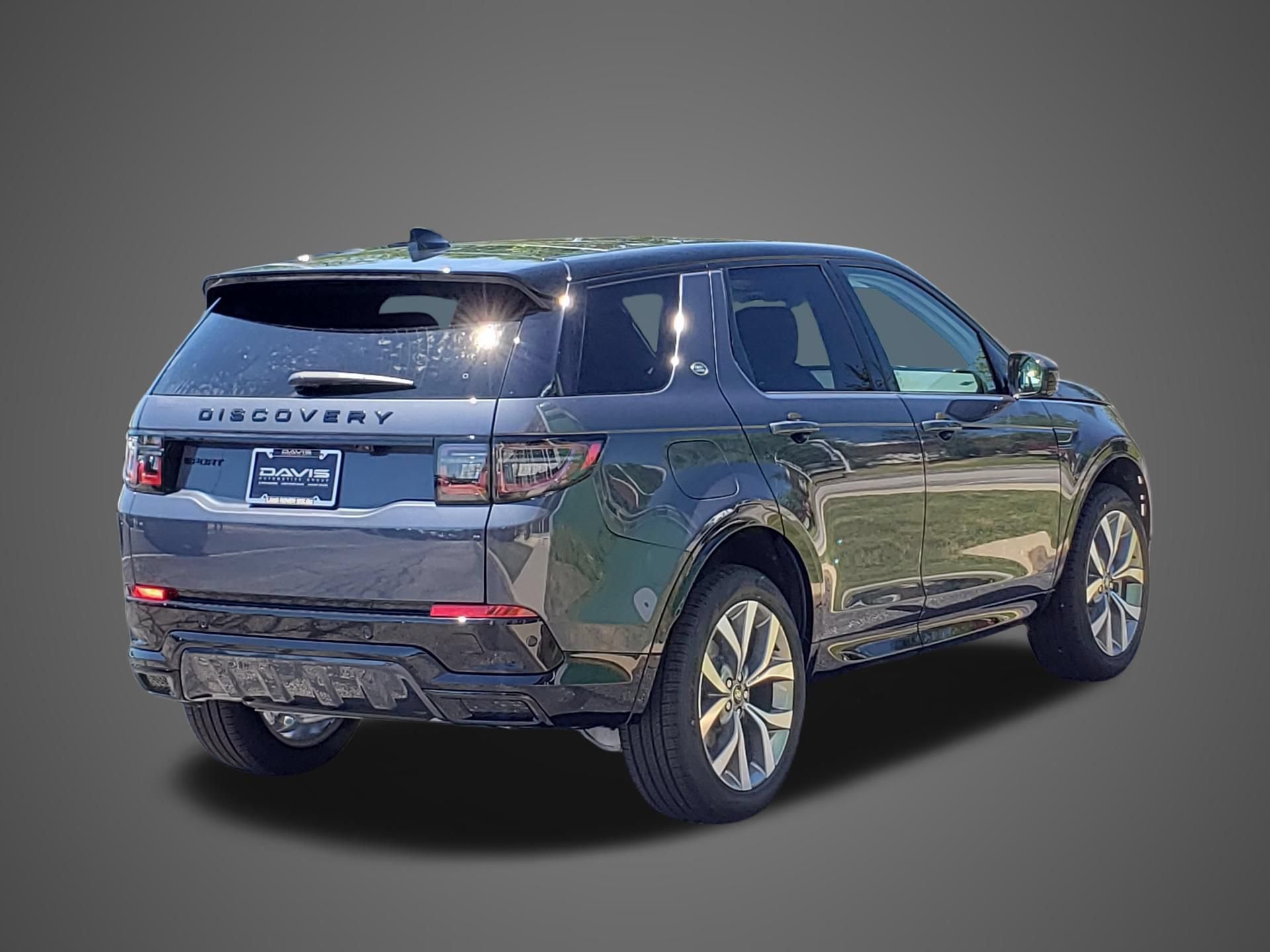 New 2026 Land Rover Discovery Sport Landmark AWD/4WD image 5