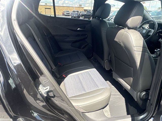 Used 2024 Buick Envista Sport Touring w/ Convenience I Package FWD image 25
