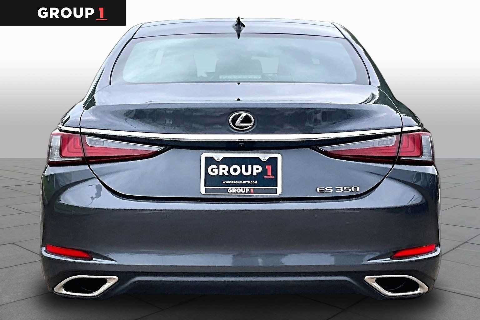 Used 2024 Lexus ES 350 w/ Premium Package FWD image 5