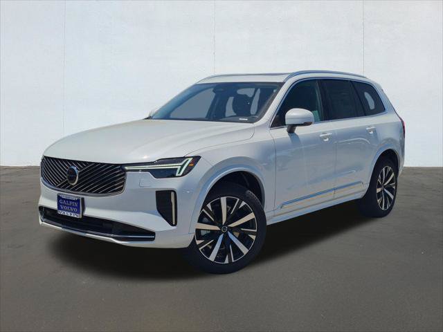 New 2026 Volvo XC90 B5 Core AWD/4WD image 1