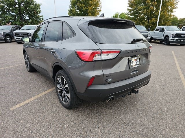 Used 2022 Ford Escape SEL w/ SEL Stealth AWD Package image 8