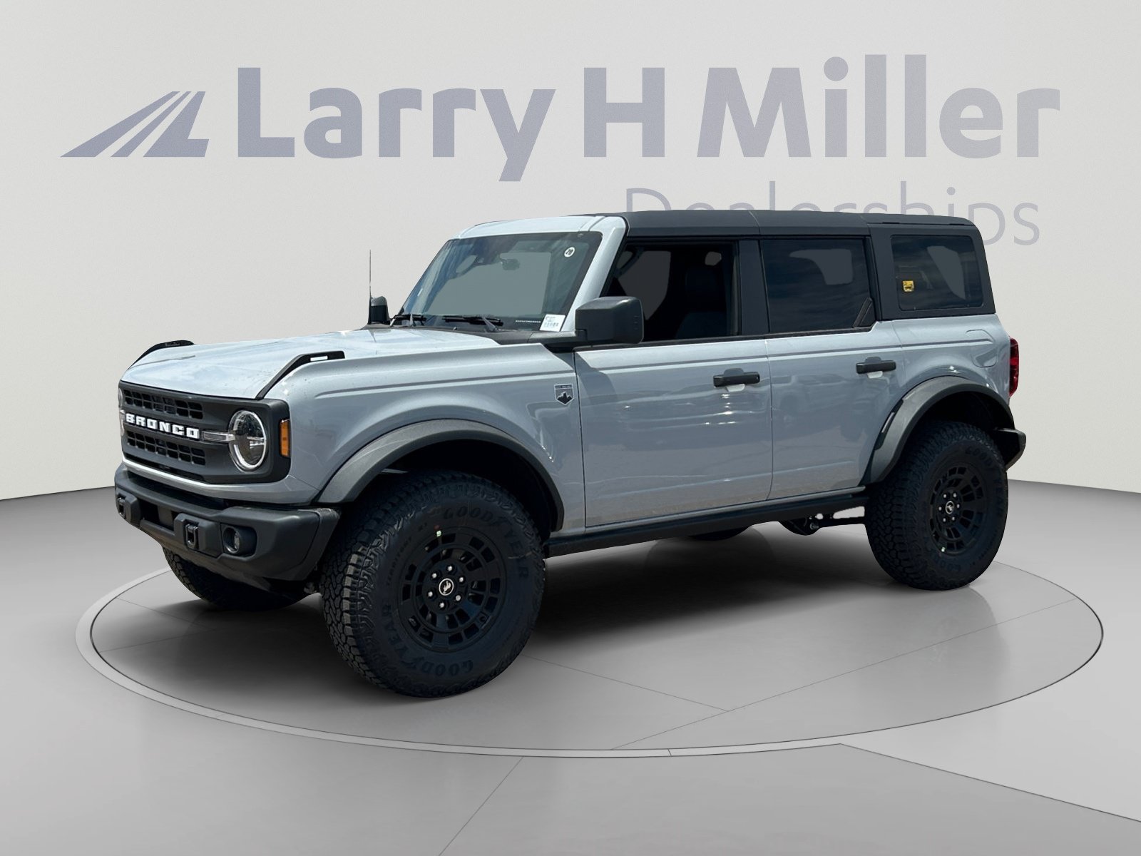 New 2026 Ford Bronco Big Bend w/ Black Diamond Package