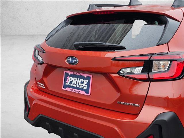 Used 2025 Subaru Crosstrek 2.0i Premium w/ Crosstrek Mirror Package image 11