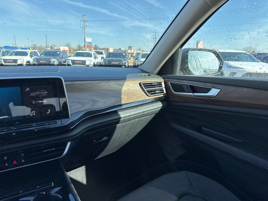 Used 2024 Volkswagen Atlas SE FWD image 41