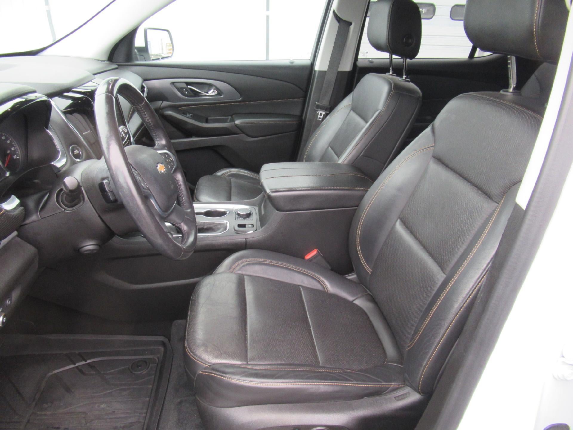 Certified 2021 Chevrolet Traverse Premier w/ LPO, Floor Liner Package AWD/4WD image 9