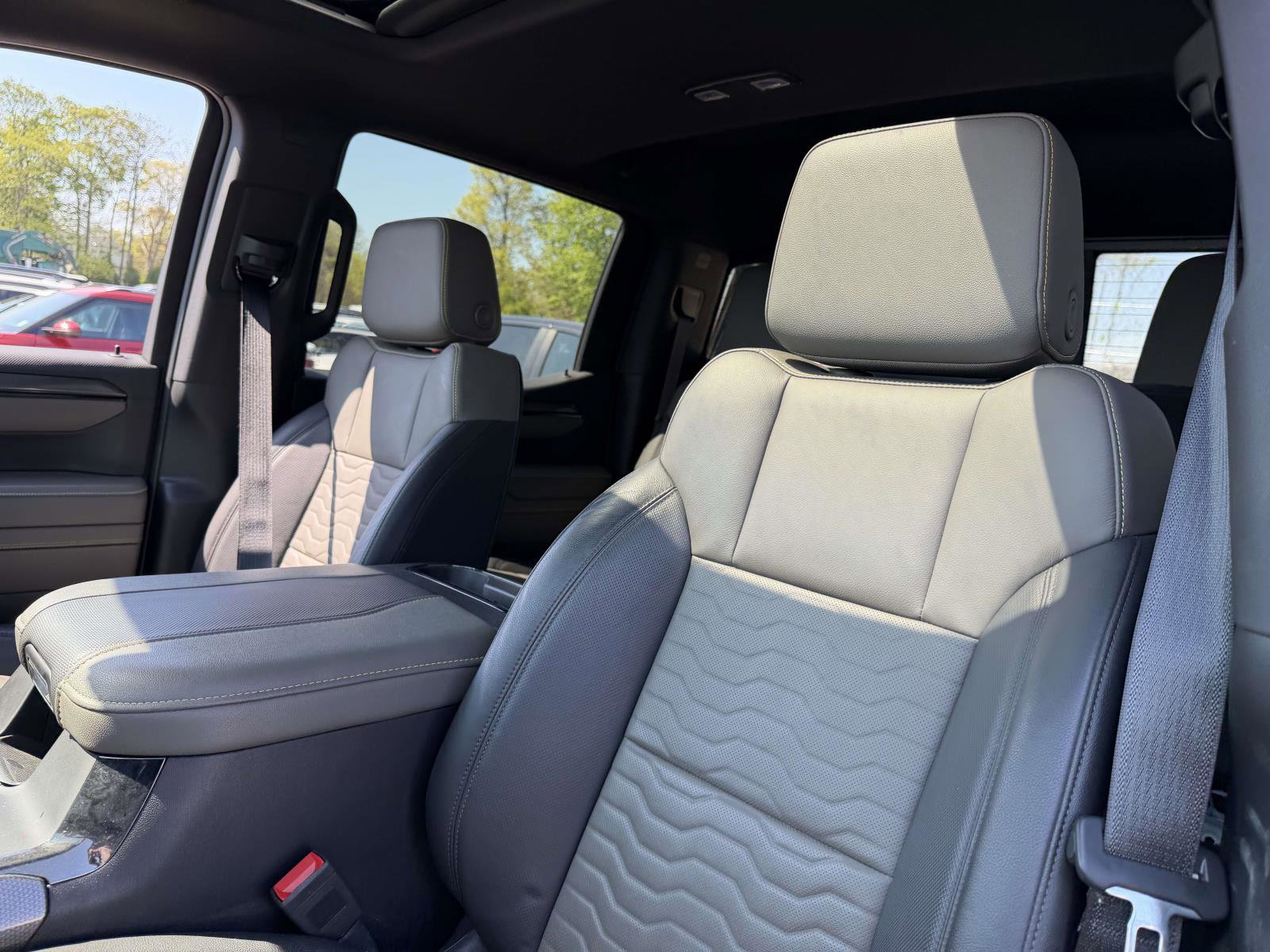 Certified 2023 Chevrolet Silverado 1500 ZR2 w/ Technology Package AWD/4WD image 11