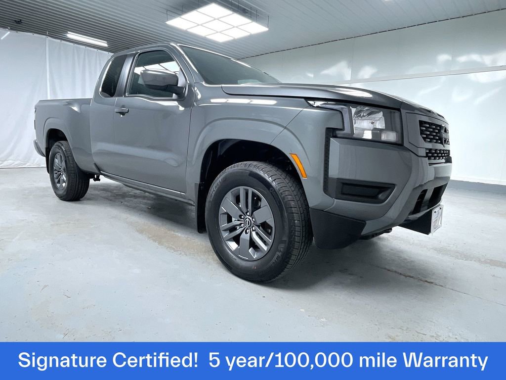 Used 2025 Nissan Frontier SV