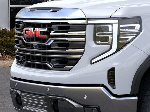 New 2026 GMC Sierra 1500 SLT image 13