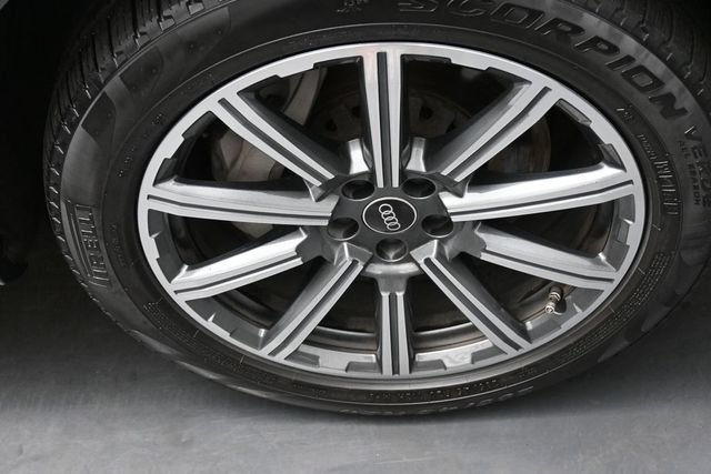 Used 2023 Audi Q7 2.0T Premium Plus w/ Premium Plus Package AWD/4WD image 30