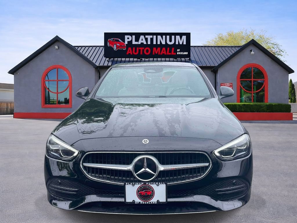 Used 2025 Mercedes-Benz C 300 4MATIC Sedan image 2