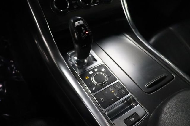 Used 2015 Land Rover Range Rover Sport HSE image 31