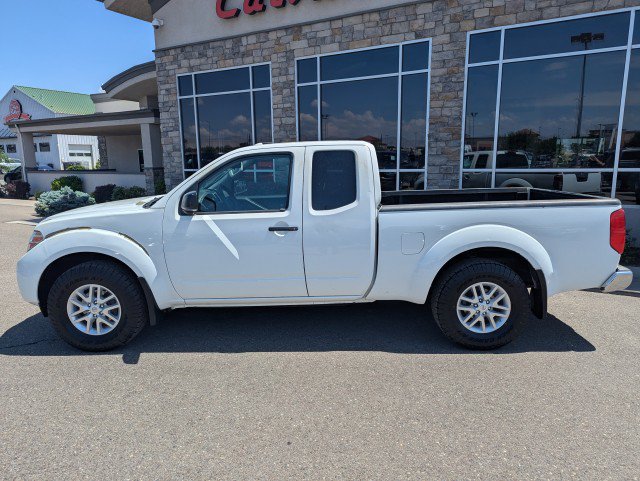 Used 2018 Nissan Frontier SV AWD/4WD image 2
