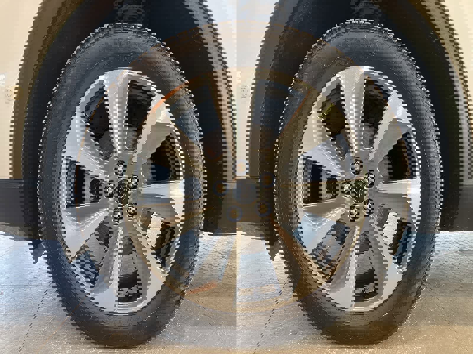 Used 2024 Ford Escape Platinum image 9