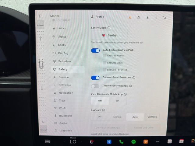Used 2021 Tesla Model S Plaid image 37