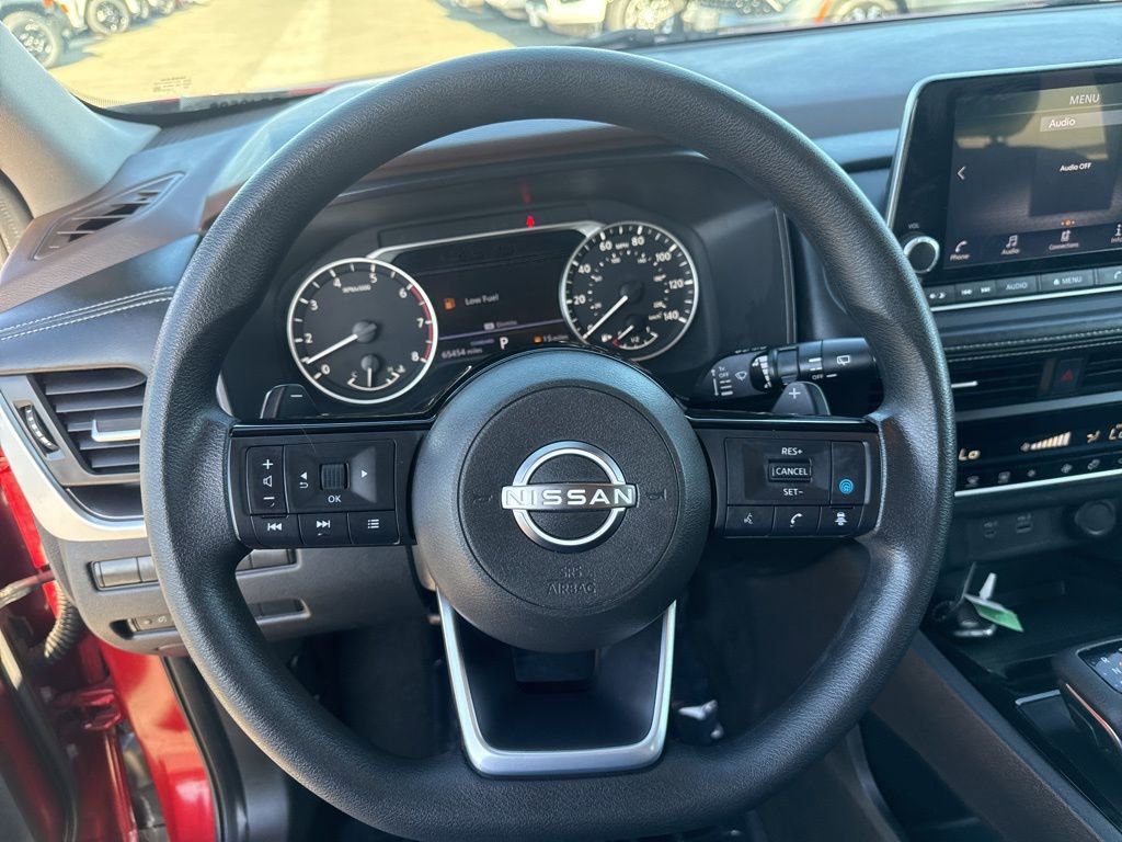 Used 2023 Nissan Rogue SV FWD image 13