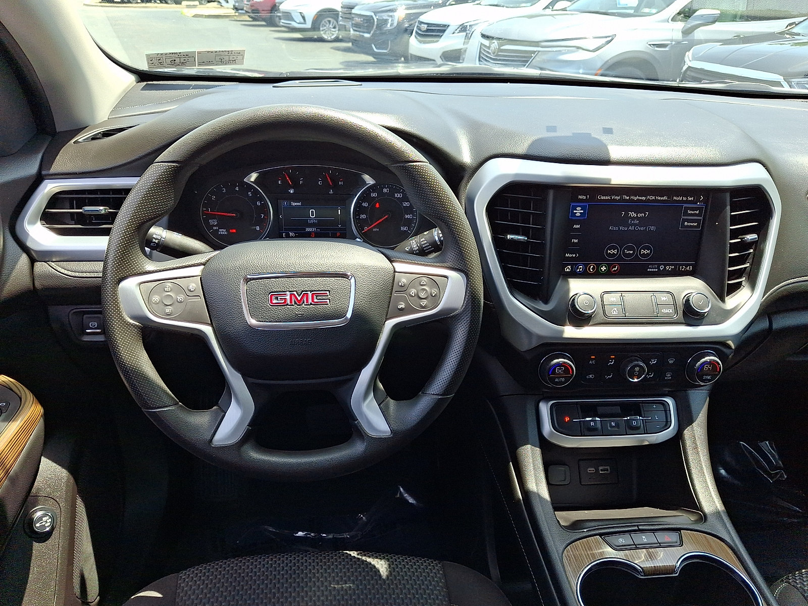 Used 2023 GMC Acadia SLE w/ Driver Convenience Package AWD/4WD image 14