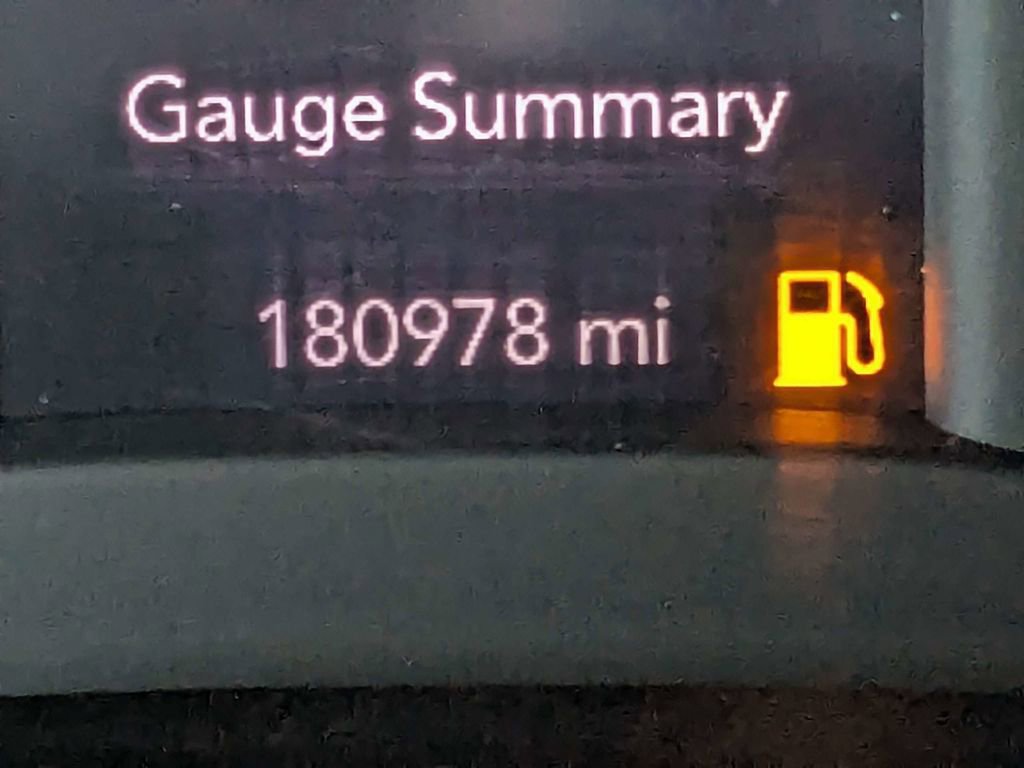 Used 2020 RAM 3500 Big Horn image 26