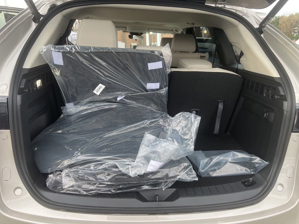 New 2026 MAZDA CX-90 3.3 Turbo w/ Preferred Package image 16