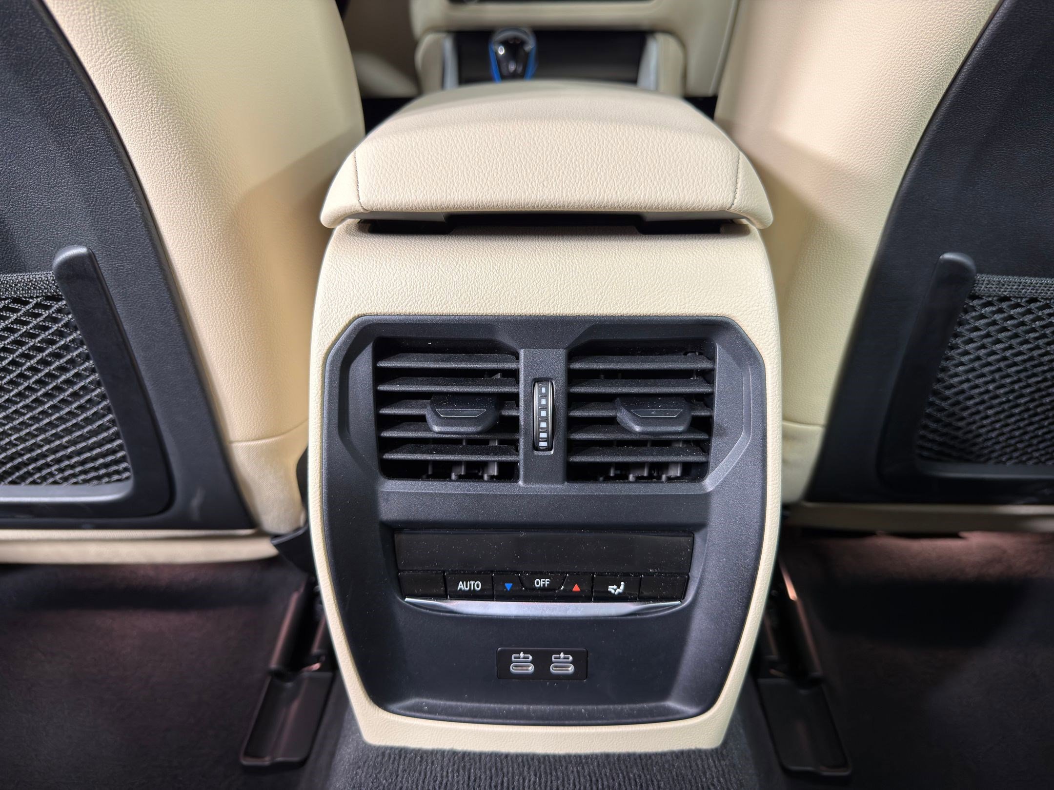 Certified 2023 BMW i4 M50 w/ Premium Package image 29