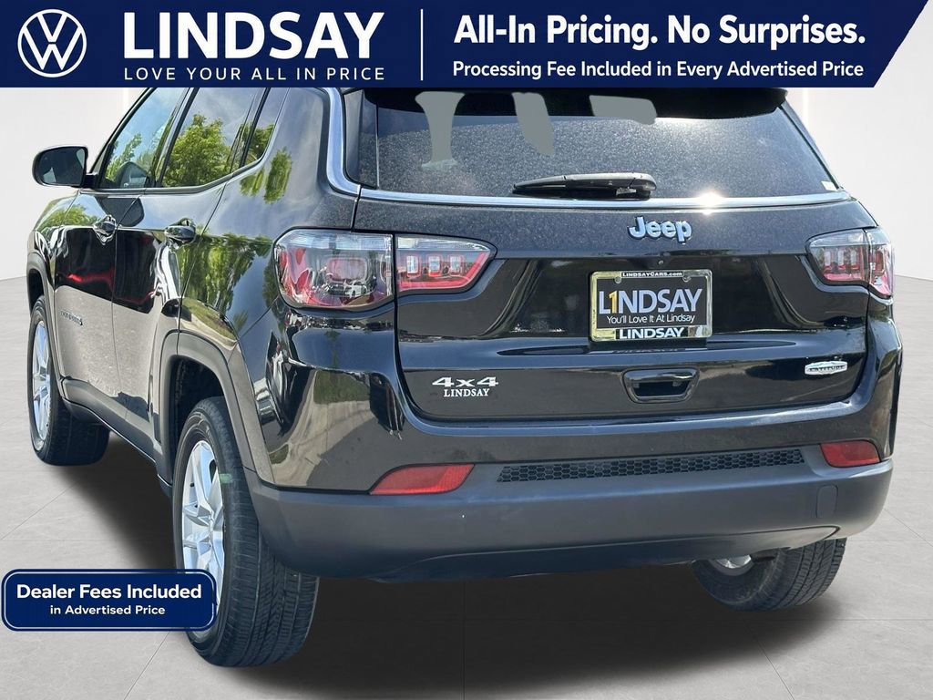 Used 2022 Jeep Compass Latitude w/ Convenience Group AWD/4WD image 5