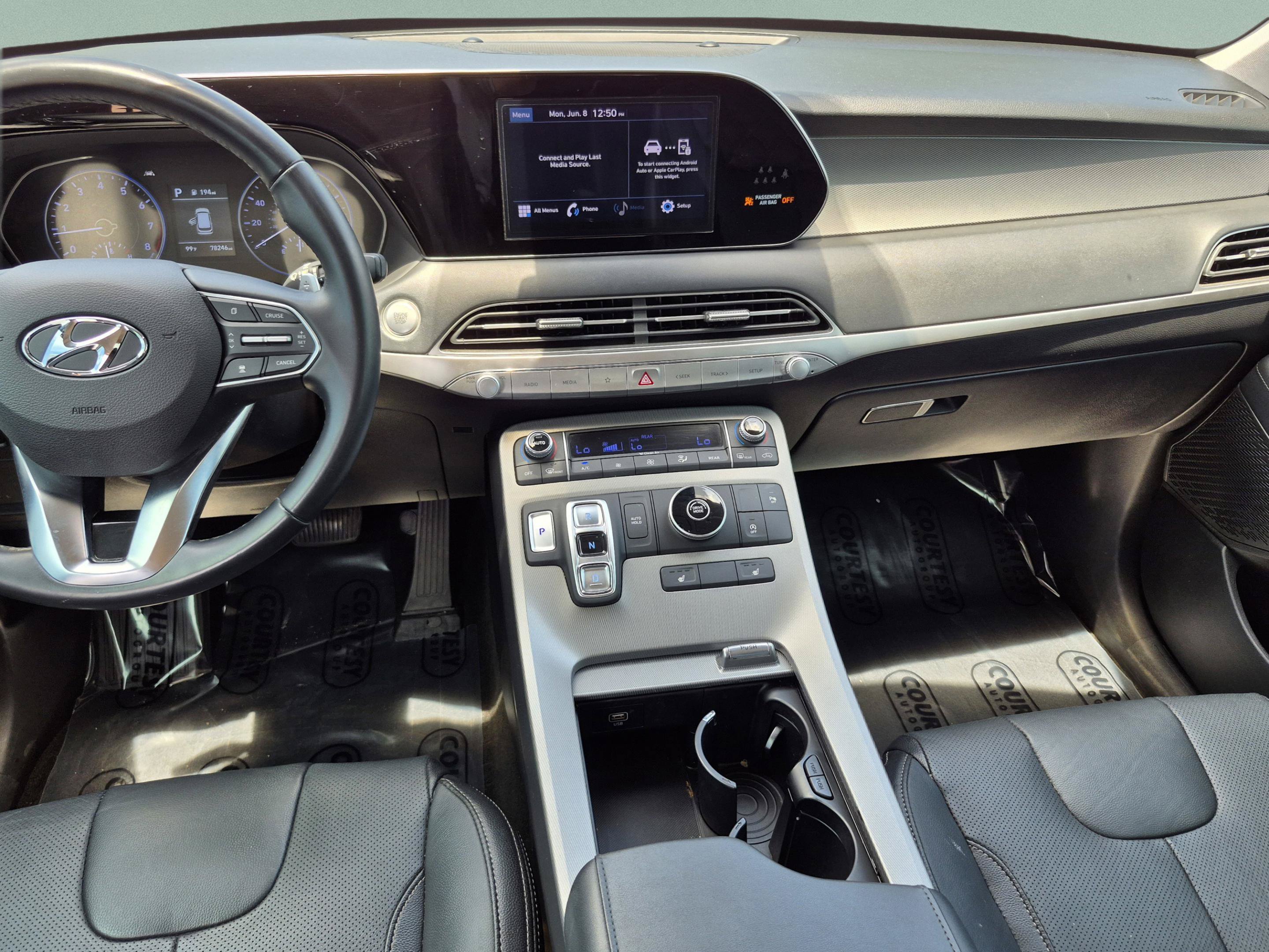 Used 2021 Hyundai Palisade SEL FWD image 12