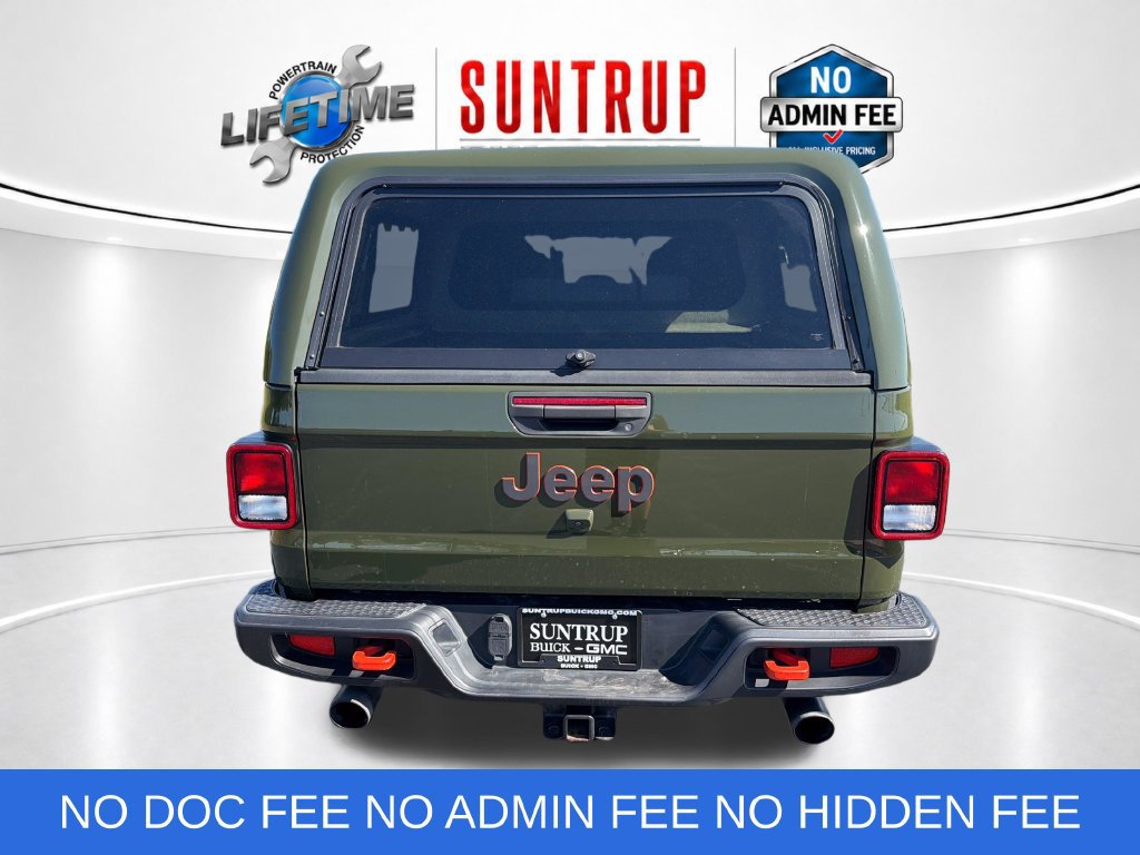 Used 2023 Jeep Gladiator Mojave w/ Cold Weather Group AWD/4WD image 4