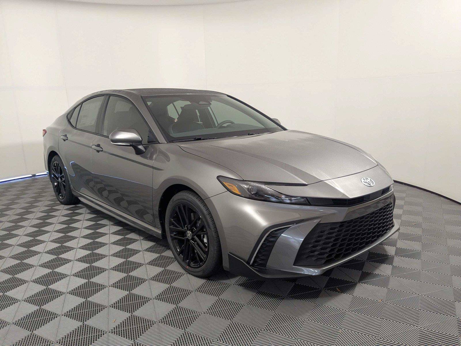 New 2026 Toyota Camry SE FWD image 2