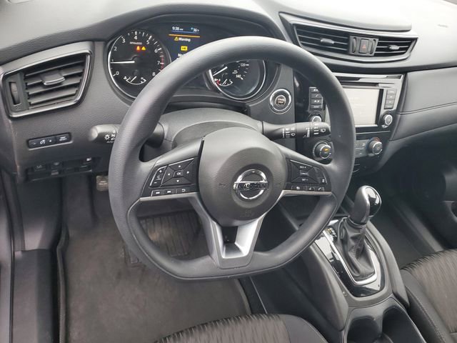 Used 2019 Nissan Rogue S image 17