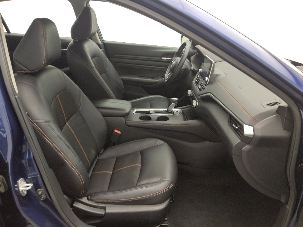 Used 2021 Nissan Altima 2.5 SR w/ SR Premium Package image 21