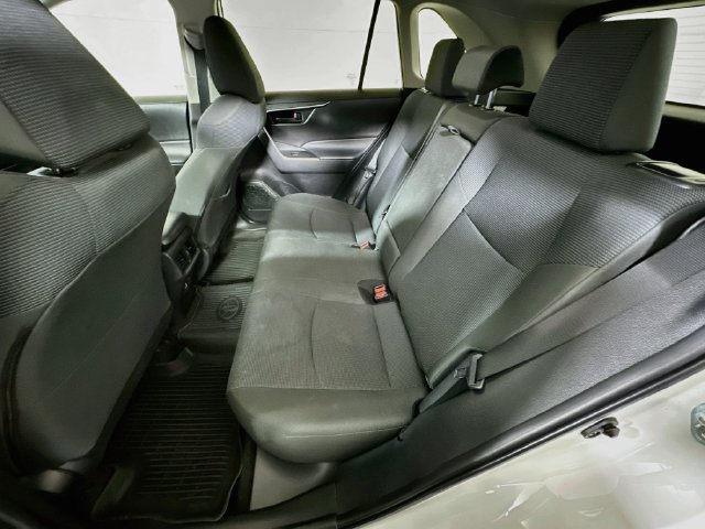 Certified 2023 Toyota RAV4 LE FWD image 22