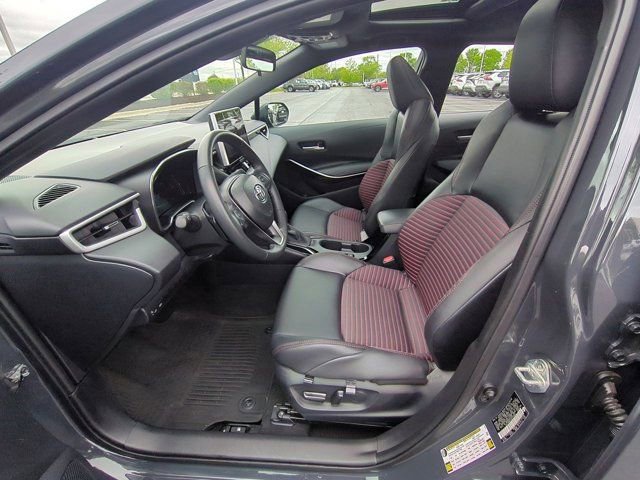 Certified 2025 Toyota Corolla XSE FWD image 8