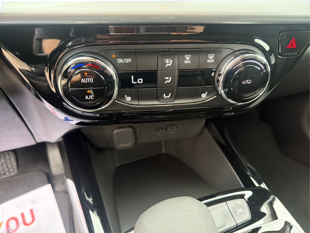 New 2026 Chevrolet Trax LT w/ Midnight Edition FWD image 27