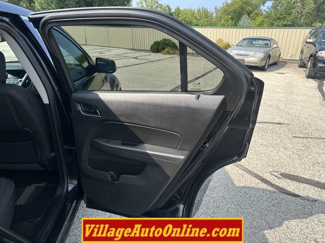 Used 2015 Chevrolet Equinox LT w/ Driver Convenience Package FWD image 28