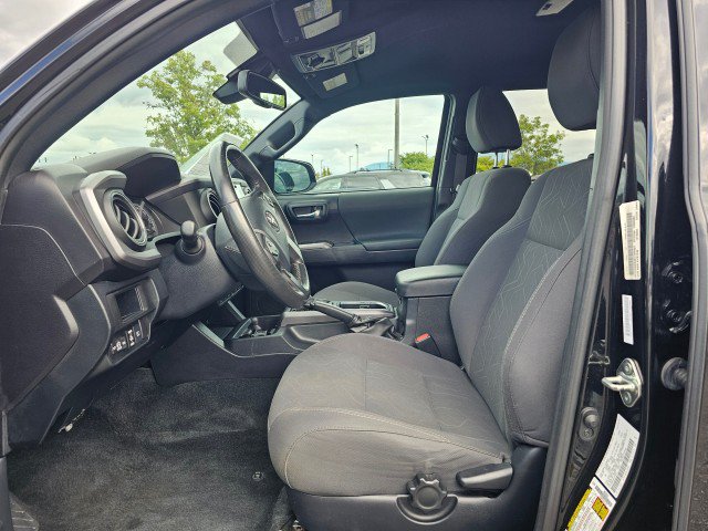 Used 2019 Toyota Tacoma TRD Off-Road AWD/4WD image 26
