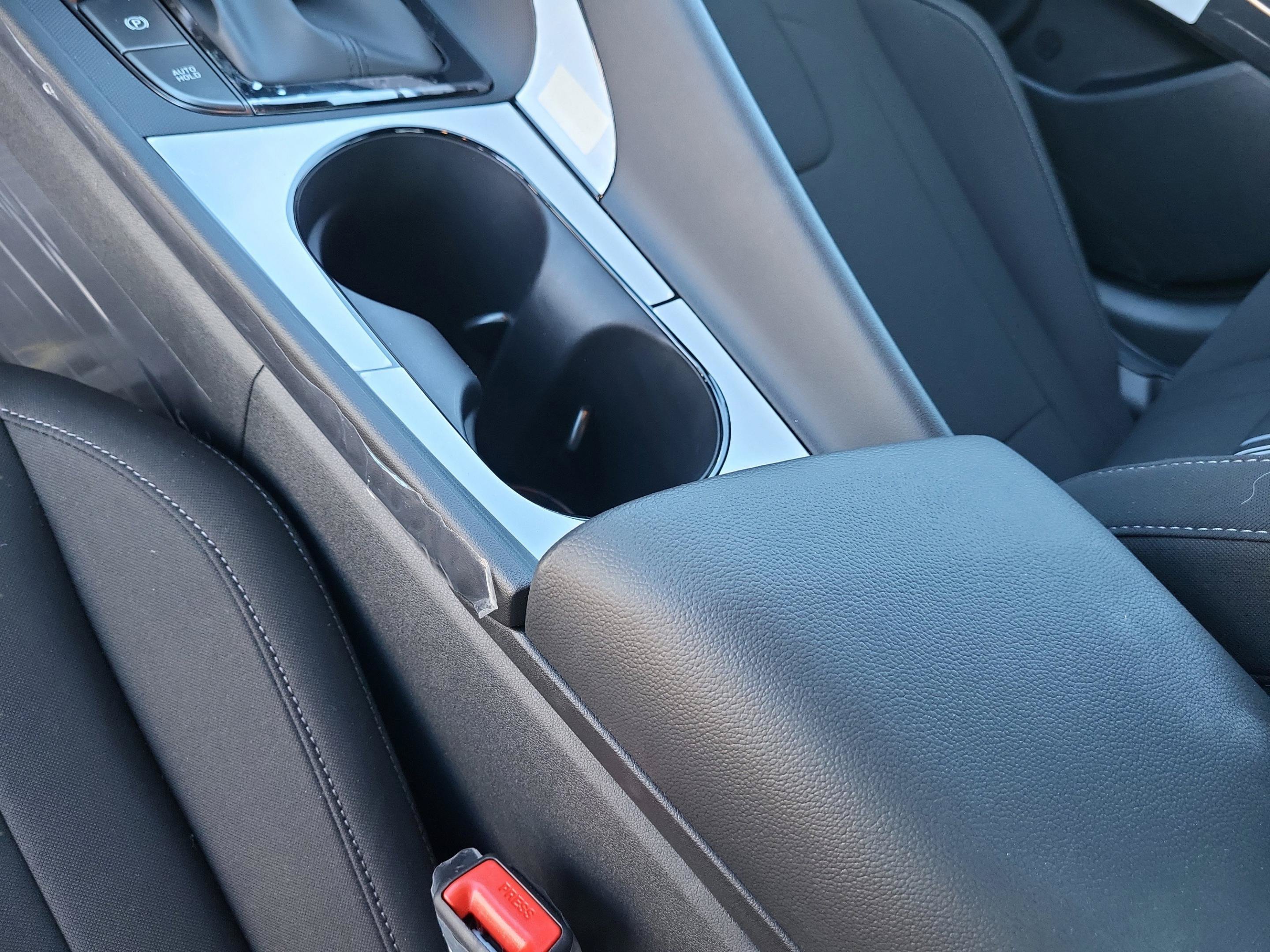 New 2026 Hyundai Elantra SEL FWD image 20