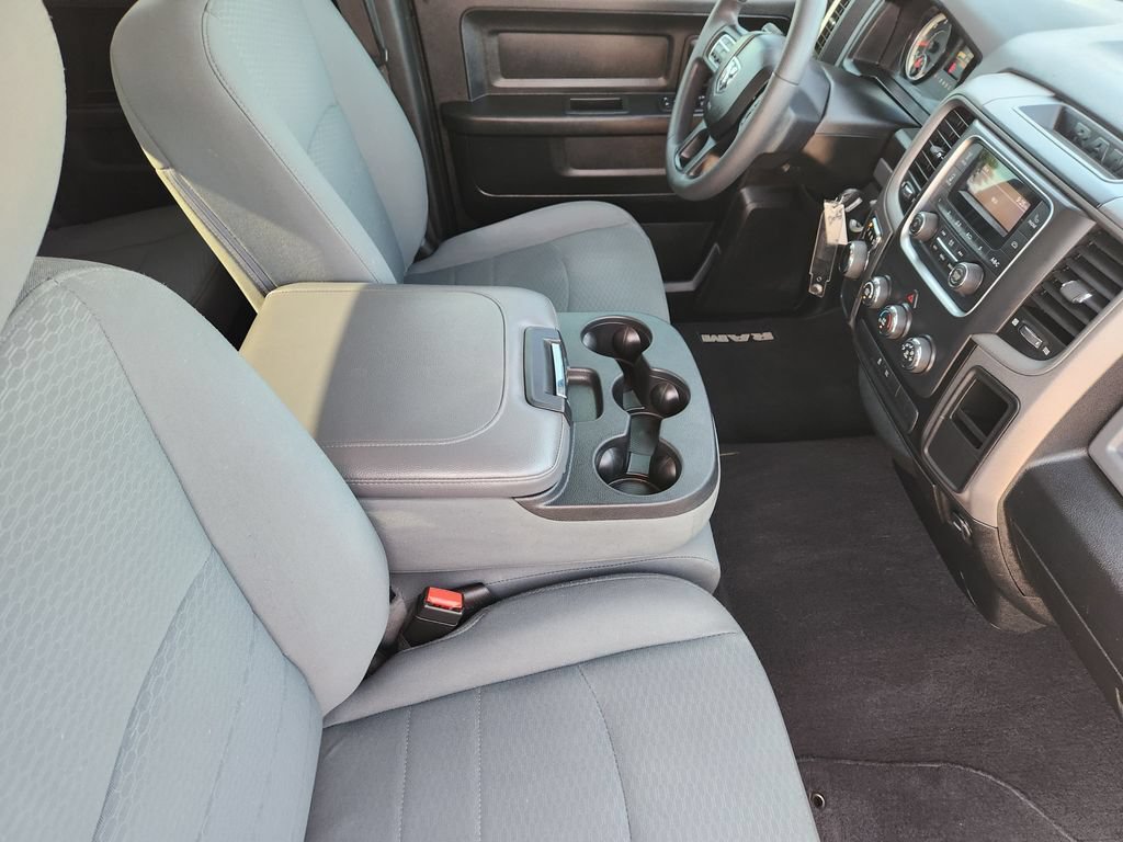 Used 2019 RAM 1500 Tradesman w/ Chrome Plus Package RWD image 16