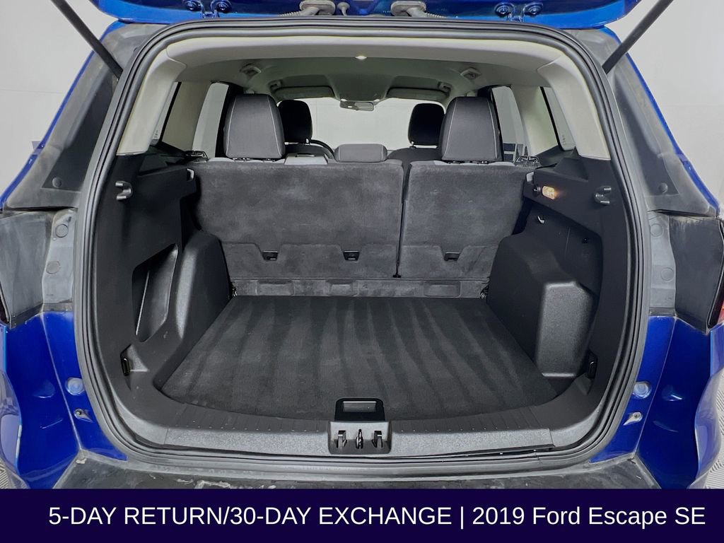 Used 2019 Ford Escape SE image 30