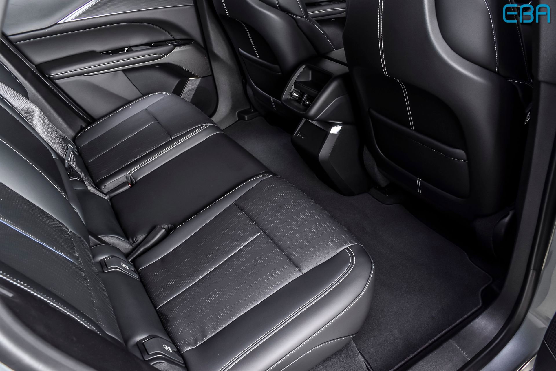 Used 2024 Cadillac Lyriq Luxury w/ LPO, Floor Liner Package AWD/4WD image 20