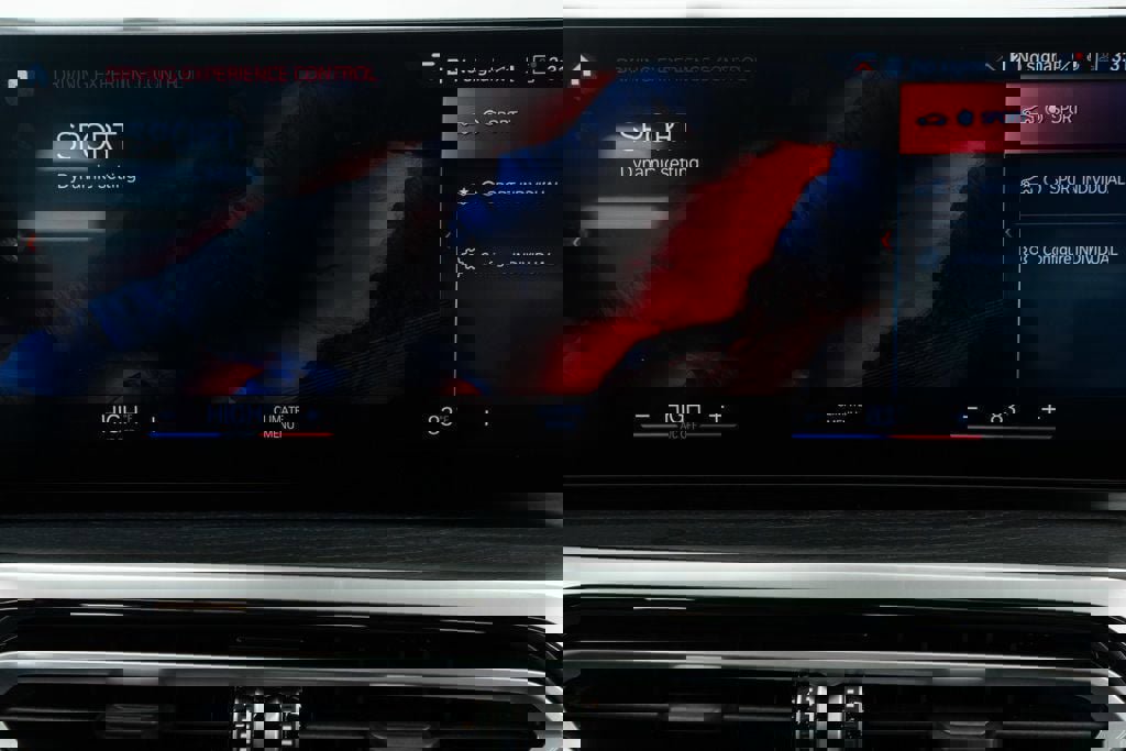 Used 2024 BMW 330i xDrive Sedan w/ Convenience Package image 22