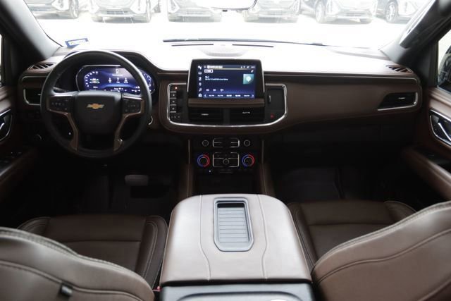 Used 2024 Chevrolet Suburban High Country image 26