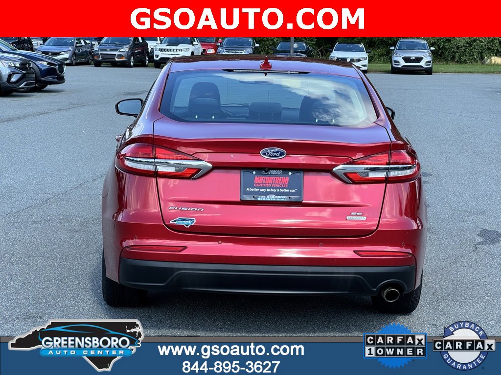 Used 2020 Ford Fusion SE image 10