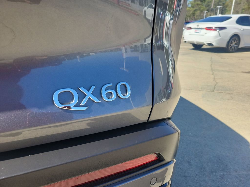 Used 2024 INFINITI QX60 Luxe w/ Performance Audio Package image 5