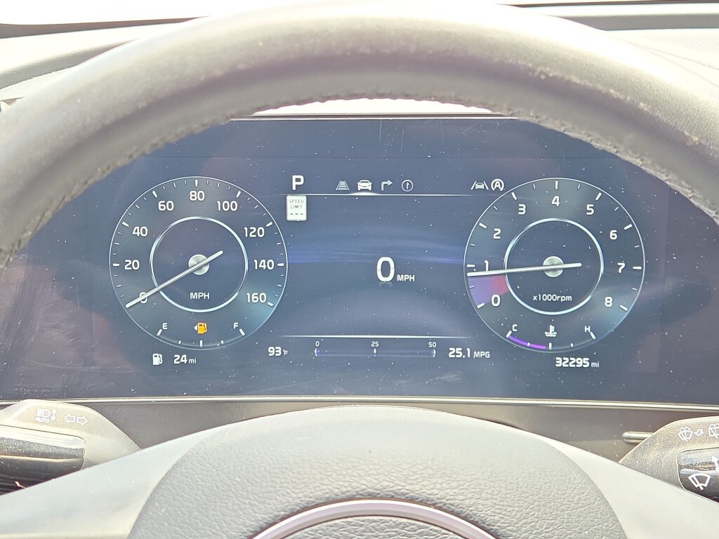 Used 2025 Kia Sportage SX FWD image 21