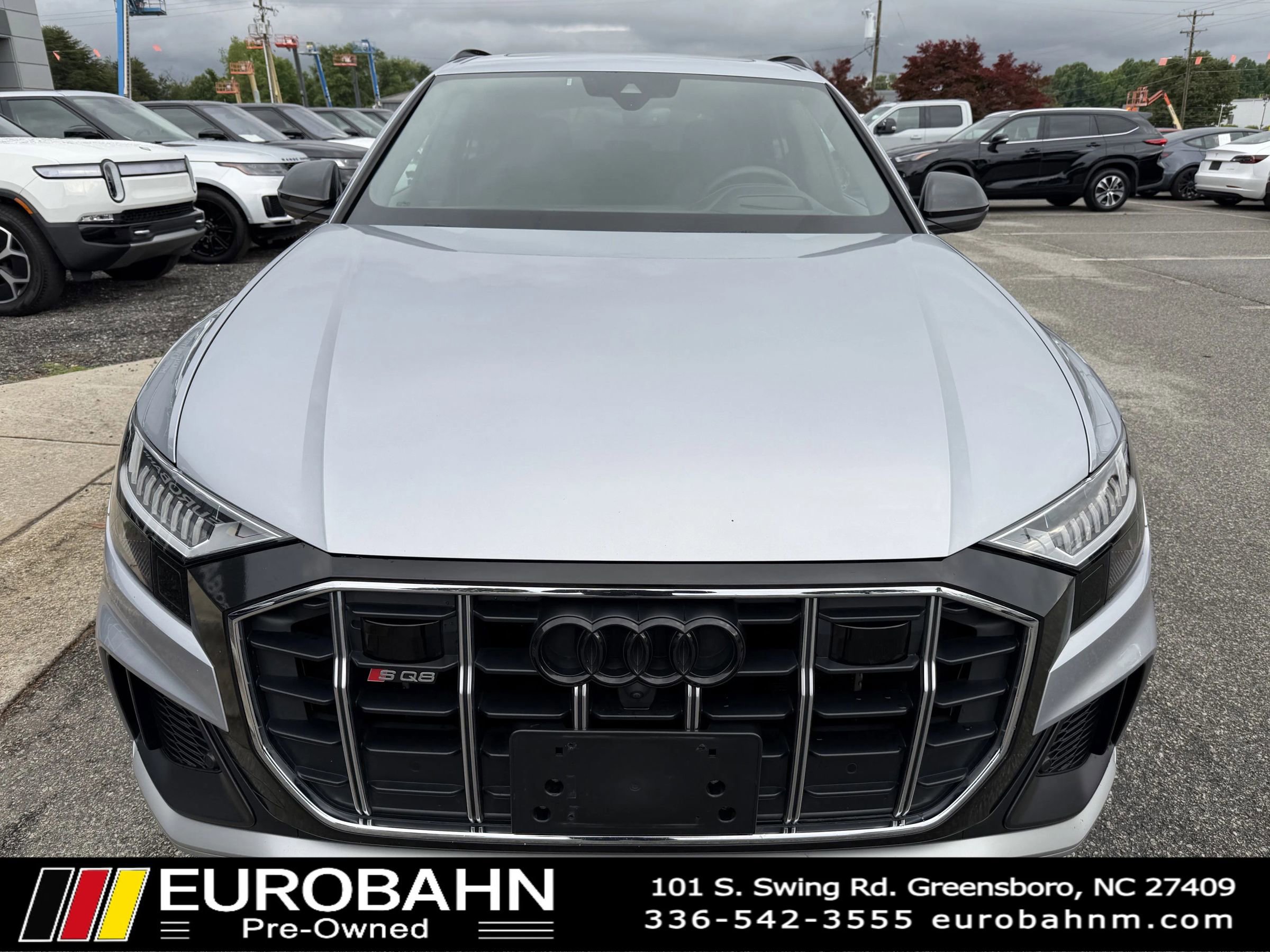 Used 2021 Audi SQ8 Prestige AWD/4WD image 9