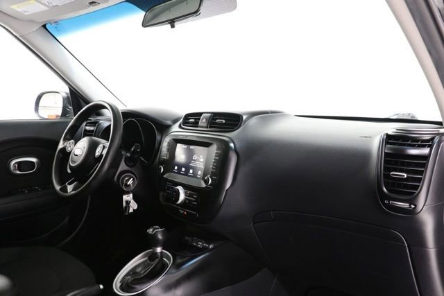 Used 2018 Kia Soul w/ Convenience Package FWD image 16