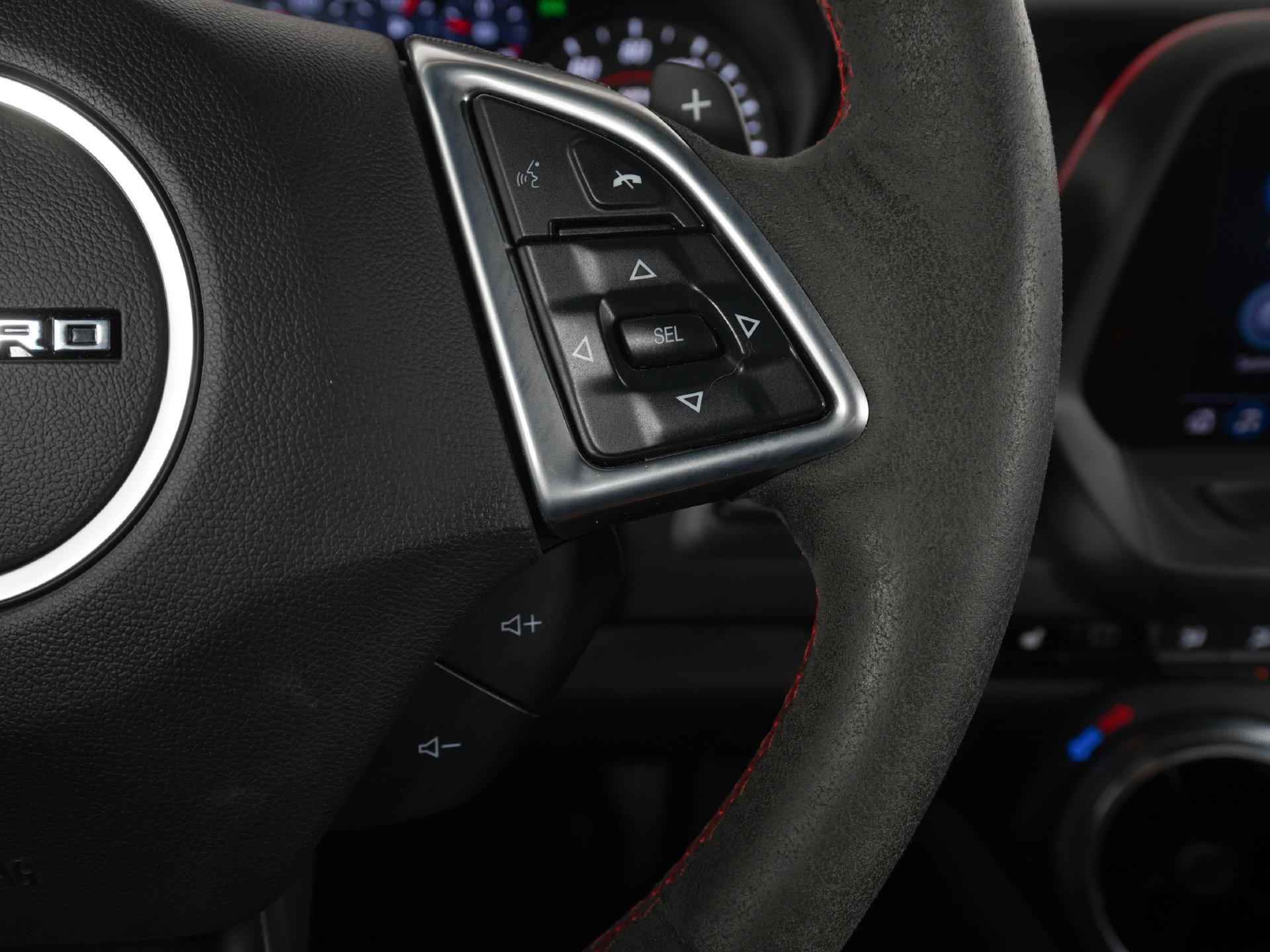 Used 2022 Chevrolet Camaro ZL1 RWD image 20