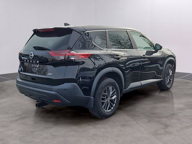 Used 2021 Nissan Rogue S image 4