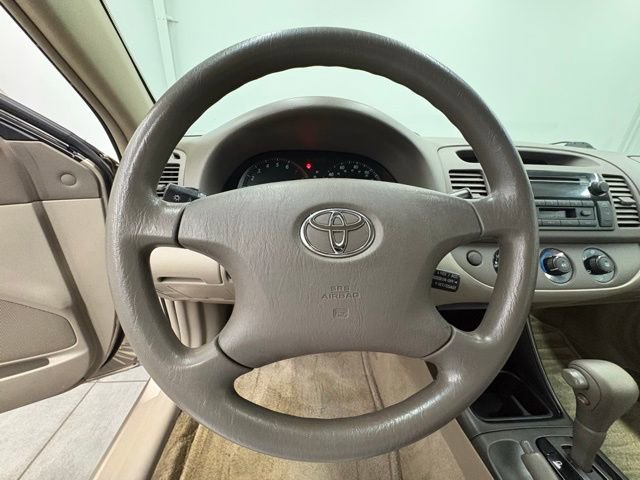 Used 2002 Toyota Camry image 13