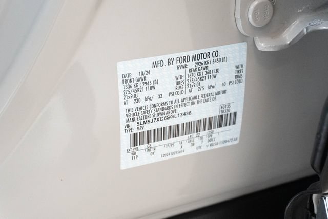 Used 2025 Lincoln Aviator Reserve w/ Illumination Package AWD/4WD image 35