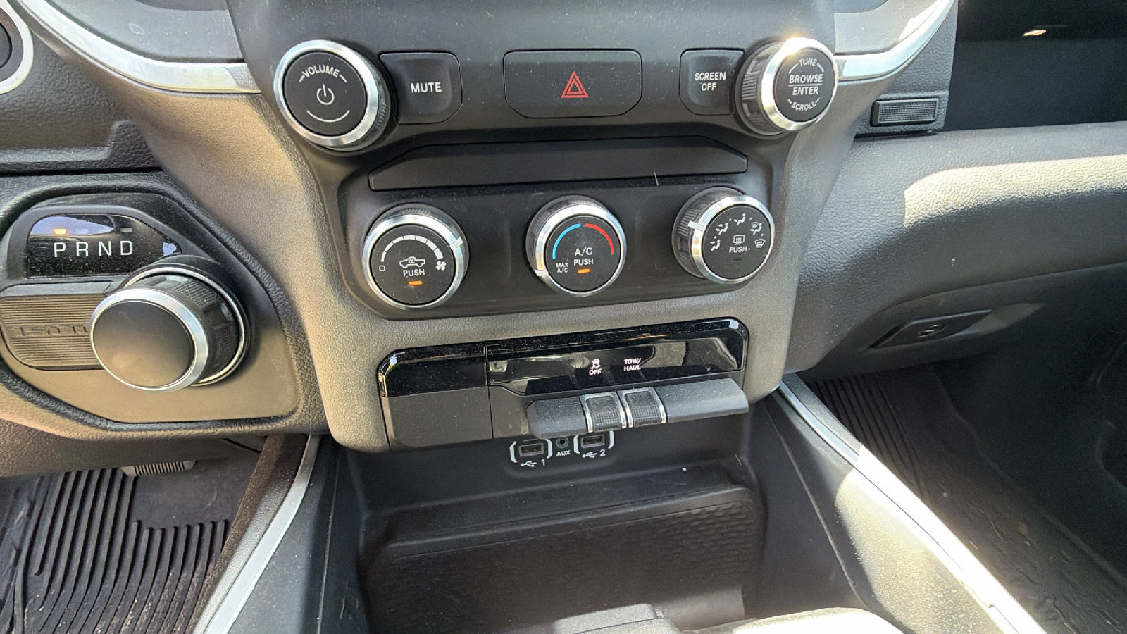 Used 2021 RAM 1500 Big Horn RWD image 33